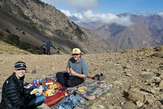 Atlas Mountains Guided Day Hike - Leaving Marrakech: the drive, the start time, and what to expect