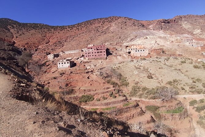 Atlas Mountains, Two Valleys & Berber villages 2 days trek - Day 2: down the Imnane Valley, then up again to Tizi n’ Ageursioual