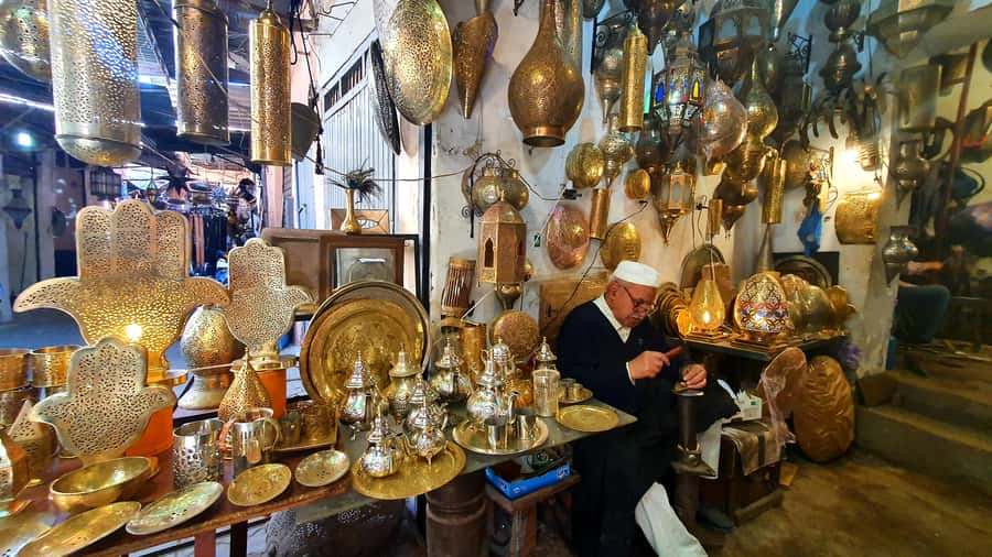 Authentic Moroccan Crafts Tour in the Marrakech Souks - Souk des Teinturiers and Souk des Tapis: Dyes and Carpets You Can Compare