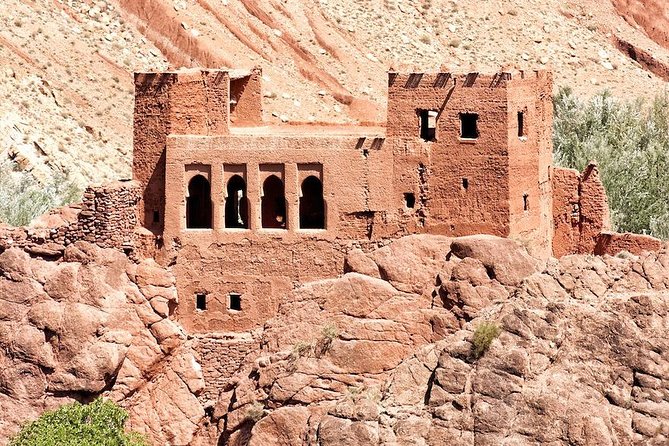 Best 3 Days desert tour from Marrakech to Fes ( Group tour ) - Group size and guides: why the experience can feel personal