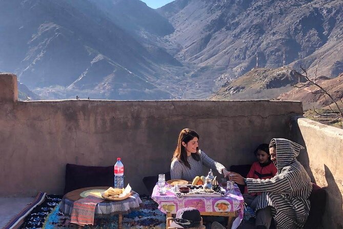 Best Altas mountains & Berber villages day trip with camel ride - What to bring for Atlas weather and Berber village etiquette