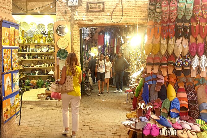 Best of Marrakech: Guided Bahia Palace & Ben Youssef Medrasa Tour - The route through souks: Semmarine craft stop and old-city wandering