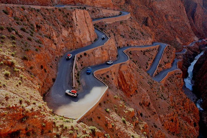Best of Moroccan Sahara: 5-Day Guided Tour from Marrakech - Day 1: Marrakech → Ouarzazate → Zagora, with Ait Benhaddou in the mix