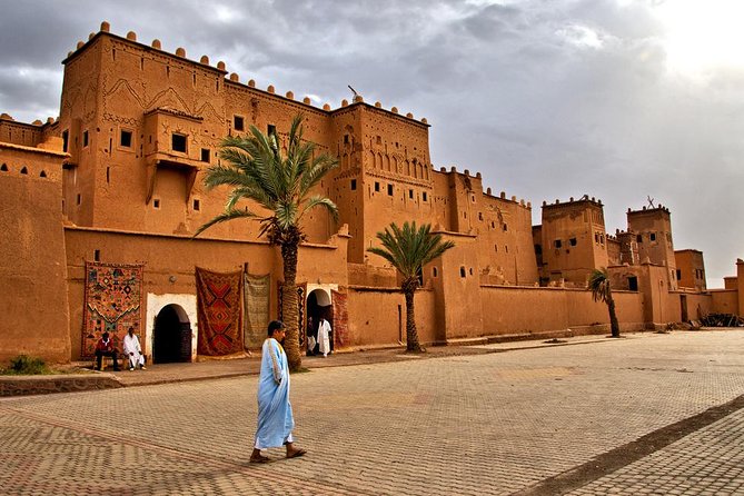 Best of Moroccan Sahara: 5-Day Guided Tour from Marrakech - Sleeping and comfort: riads, a 4-star hotel, and a real desert bivouac