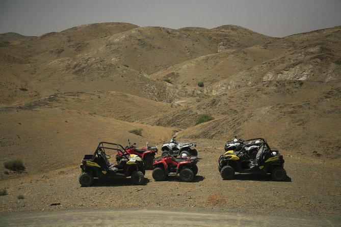 Buggy adventure and dinner on sunset in Agafay desert of Marrakech - Dinner under the stars: what’s included and how it’s served