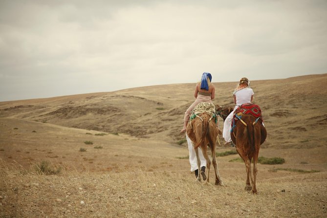 Camel ride and magical dinner in Agafay desert - Who this Agafay camel safari suits best