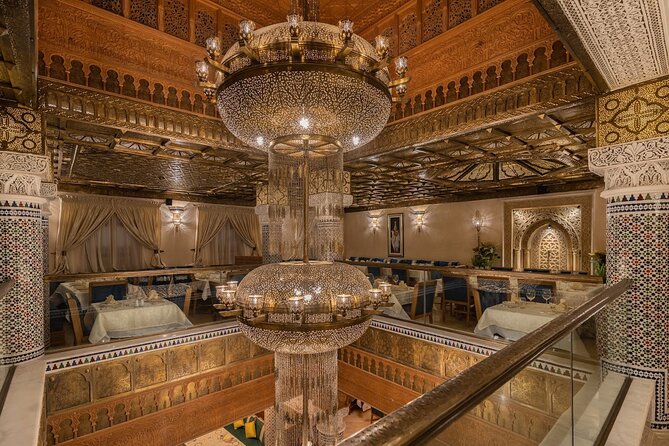 Casablanca City Night Tour and Traditional Moroccan Dinner - Dar Alkaid dinner with oriental dance: how to enjoy it fully