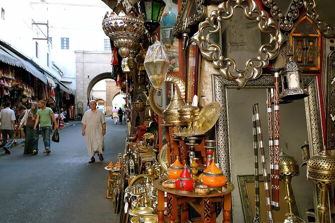 Casablanca City Tour: Hassan II Mosque, Arab League Park & Sights - Muhammad V Square and United Nations Square: quick stops that help you read the city