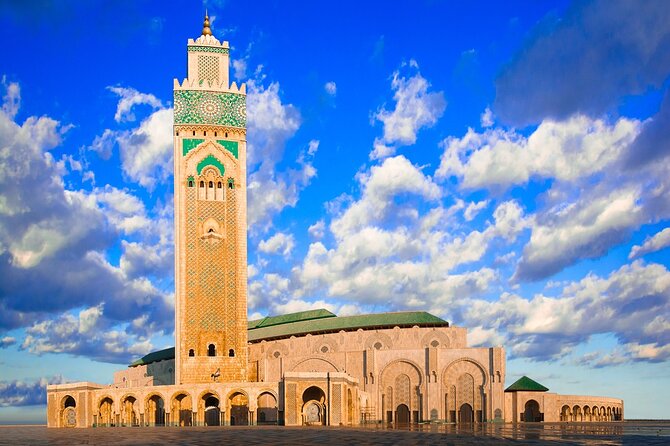 Casablanca City Tour: Hassan II Mosque, Medina & Hidden Gems - Central Market + a Short Taste of Local Food Culture