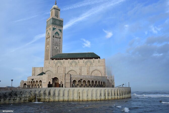 Casablanca City Tour with Hassan II mosque ticket - Quartier Habous and Mohammed V Square: squares that show Casablanca’s layers