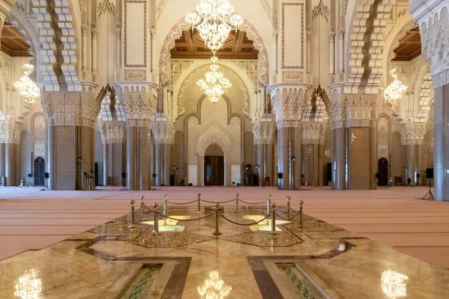 Casablanca City Tour with Hotel Pickup and drop off - Mohammed V Square and United Nations Square: where Casablanca shows its public face