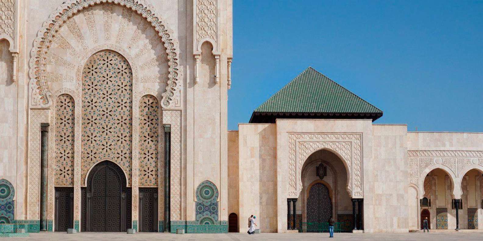 Casablanca: City Tour with Round-Trip Cruise Port Transfers - Habous Quarter and the Central Fish Market: Local Life, Guided