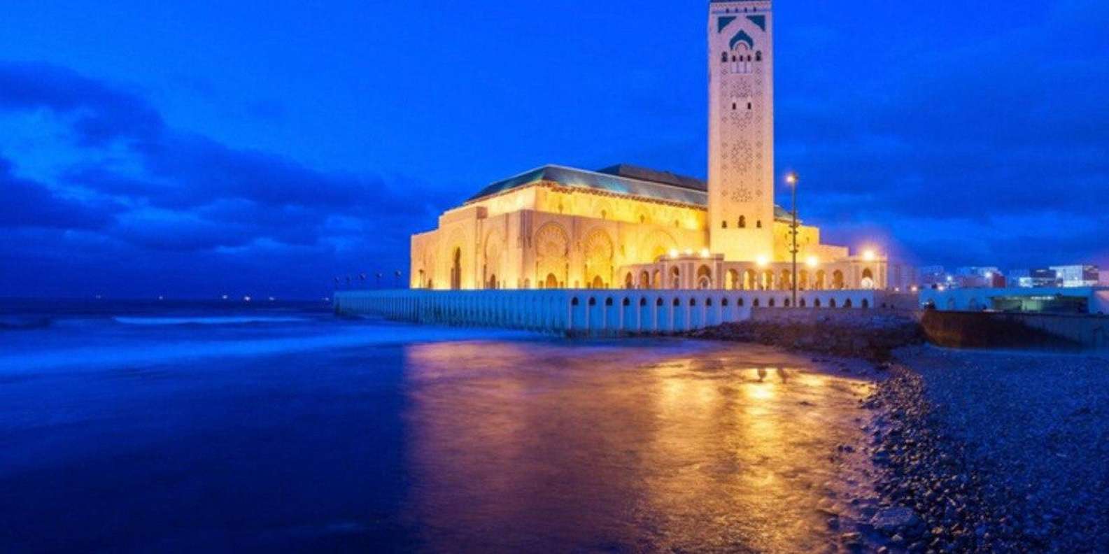 Casablanca: City Tour with Round-Trip Cruise Port Transfers - Old Medina Souks: Reading the City Like a Map