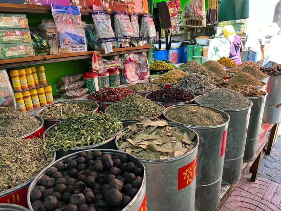 Casablanca day trip from the cruise ship passenger. - Markets, Mohamed V, and United Nations Square: the city’s backbone
