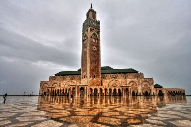Casablanca Guided Tour with professional guide and lux vehicle - Hassan II Mosque: A Major Landmark With an Optional Ticket Decision