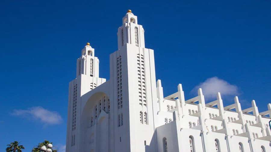 Casablanca Privet Day Tour From Marrakech - Corniche and Ain Diab beach: how to end Casablanca without fatigue
