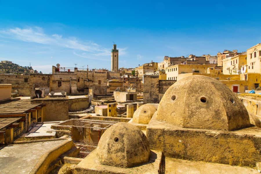 Casablanca to Fez: Scenic & Historical Day Trip with Lunch - Lunch Inside the Medina: Fuel for the Walk, Not a Rushed Afterthought