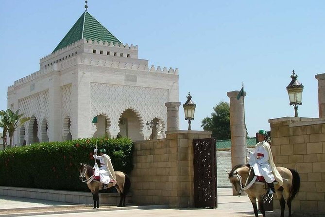 Casablanca to Fez transfer with Rabat city tour - Royal Palace and the Hassan Tower complex: bring your ID