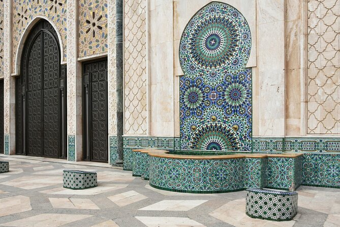 Casablanca Tour : Casablanca City Guided tour with lux vehicule - Key highlights to look for