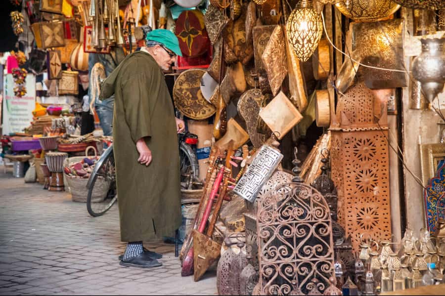 Casablanca: Traditional Souks Shopping Private Tour - Sales pressure and shopping realities: how to get the deals you came for