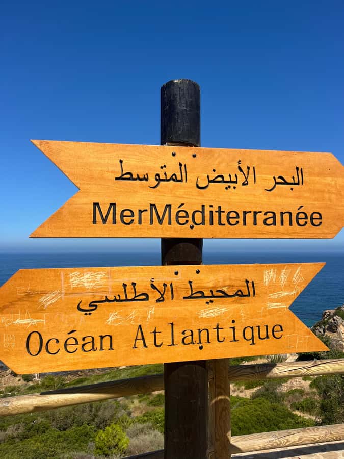 Caves, sunset, camel ride with beach view & barbecue dinner - How the pacing works (and how not to get stressed)