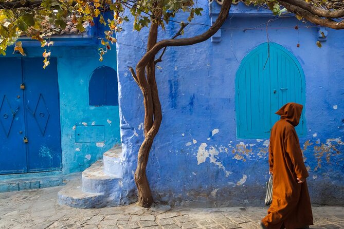 Chefchaouen day trip from fes with Small Group (8 to 17 People) - Motel Rif pause: coffee, restrooms, and stretching your legs