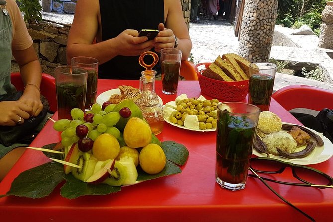Chefchaouen Food Tour - Stop 2: Place Outa el Hammam and the Main Meal on an Atmosphere-Forward Terrace