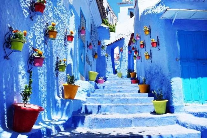 Chefchaouen Full Day Trip with a CITY TOUR GUIDE - Entering Chefchaouen: the main square, kasbah, and the Great Mosque area