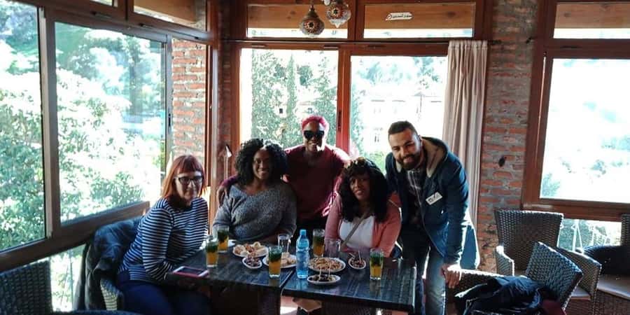 Chefchaouen: Guided Food Tour with over 6 Tasting Stops - Tea, Sweet Shops, and Why the Small Bites Are the Point