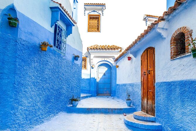 Chefchaouen the Blue City Full-Day Trip from Casablanca - Meeting Your Licensed Chefchaouen Guide: How the Tour Gets Tailored