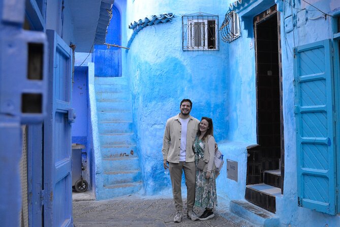 Chefchaouen with Local Eyes Guided Walking Tour - Stop 2: Place Outa el Hammam and the kasbah feel