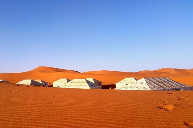 Circuit Désert 3 jours Fès - Merzouga - Marrakech - Getting around: private van, pickup, and how the day feels