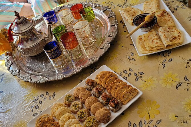 Cook Moroccan Food & Try on Traditional Clothes like a local - Key highlights I’d plan around