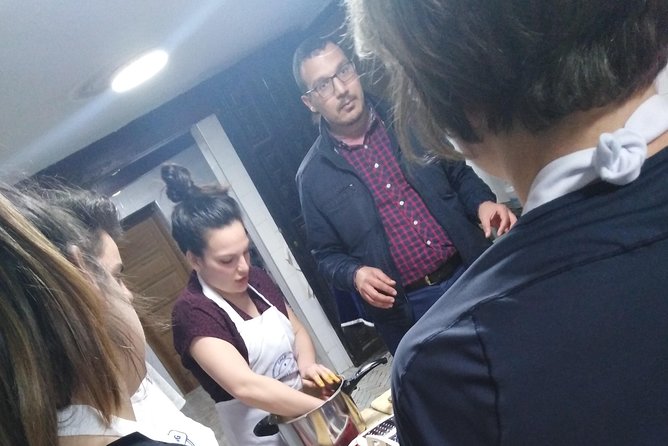 Cooking Class in Fez with familly - Bread baking: Malaoui and Harsha in real life
