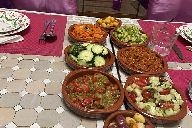 Cooking Class with Bread Workshop and Pastry in Fes - Group size and attention: why smaller matters