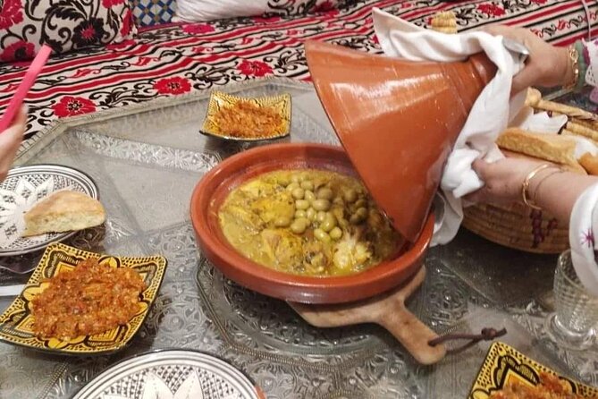 Cooking class with transfer - Cooking on a riad terrace: hands-on Moroccan technique