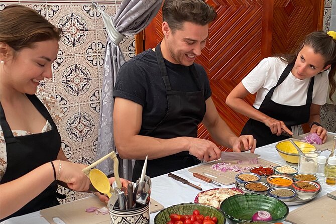 Cooking class with Yassine & Mom - Eating at the family table: tagine, salads, and mint tea