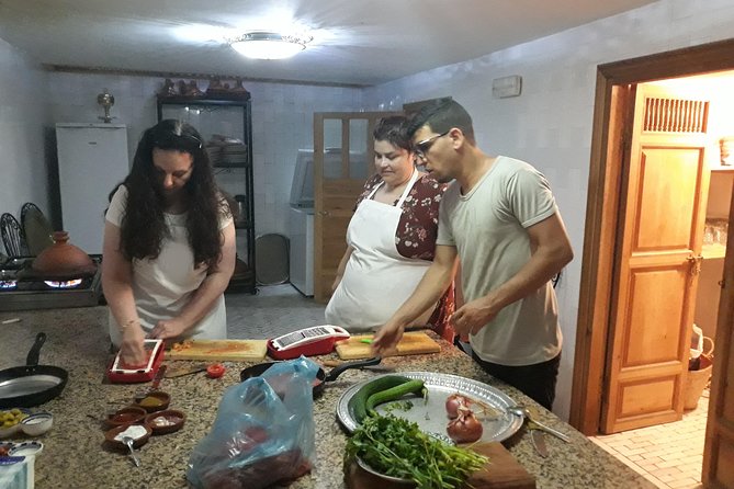 Cooking Local Tajine Class in Fez - Price and Logistics for a 3h20 Private Tajine Class in Fez