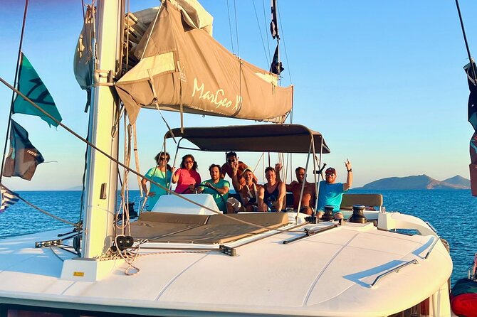 Dakhla Catamaran Tour - Getting to the nautical base without stress
