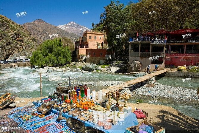 Day Excursion to Atlas Mountains from Marrakech - Al Haouz Plain to Tnine de l’Ourika: How the Scenery Sets Context