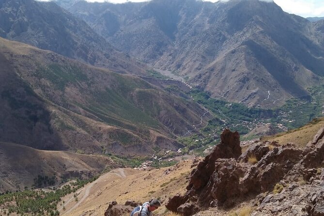 Day Hiking To Tawdja Summit in the Atlas Mountain - What to Pack and How to Prepare (Without Overthinking It)