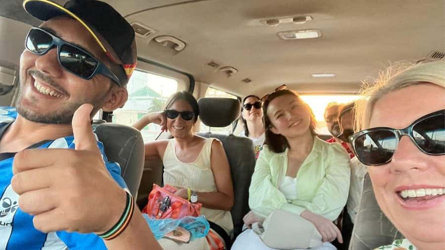 Day Tour to Chefchaouen from Fes with Local Expert - The Rif Mountains drive: photo stops, timing, and motion-sickness tips