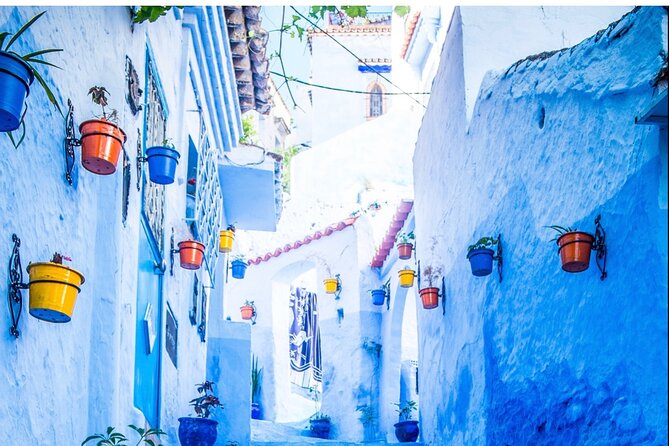 Day Trip from Casablanca to Chefchaouen With Tour Guide included - Lunch in a Riad Restaurant With a View