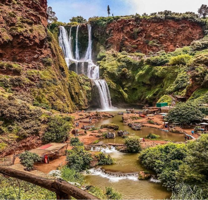 Day trip from Marrakech to Ouzoud Waterfalls - Entering Ouzoud: The Waterfall Setting and the Walk Ahead