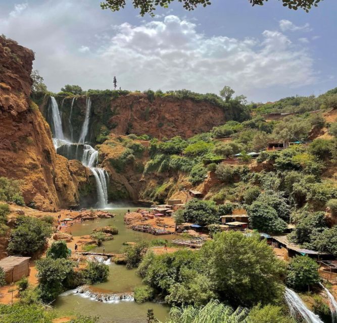 Day trip from Marrakech to Ouzoud Waterfalls - Berber Lunch by the Waterfall Area: What to Expect