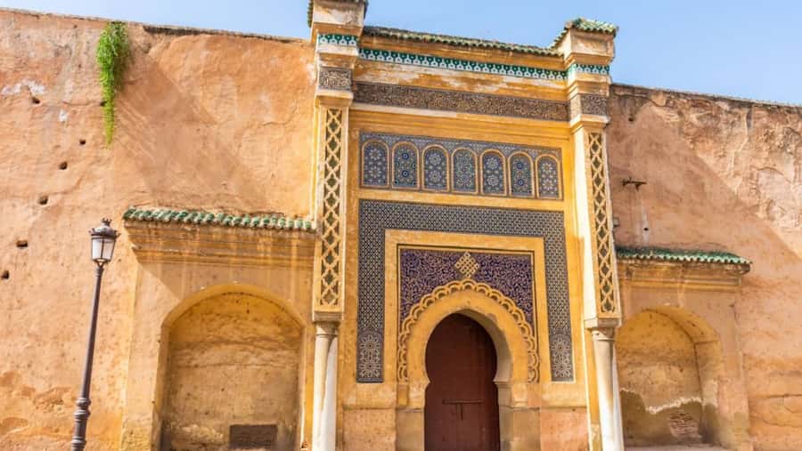 Day trip to meknes ,volubilis , moulay idris - Getting ready: shoes, layers, and what to do about lunch
