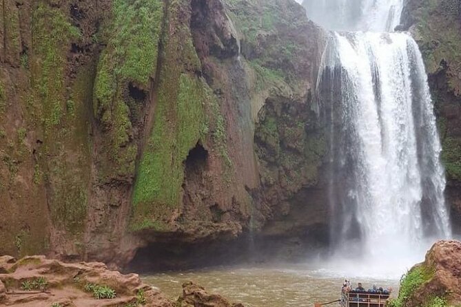 Day trip to OUZOUD waterfall with guide&boat ride from Marrakech - Your Local Guide at the Waterfalls: Walking the Cascades