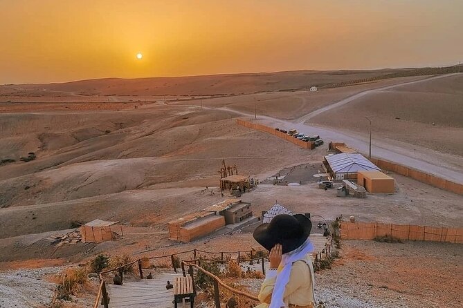 Dinner experience & Sunset with camel ride Tour - Small Group Size: Max 15 and Why It Matters