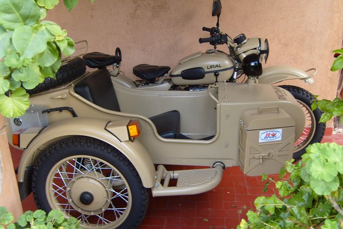 Discover Casablanca in Side Car - Sidecar sightseeing at 10:00 pm: why this timing works