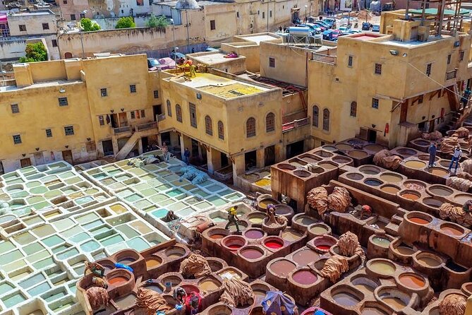 Discover Fes: Culture, handicraft & Hidden Treasures - Mosque and University of al-Qarawiyyin: Big cultural weight, limited entry